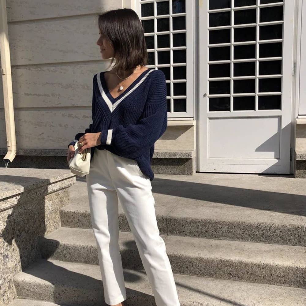 Deep V-neck loose off-the-shoulder sweater