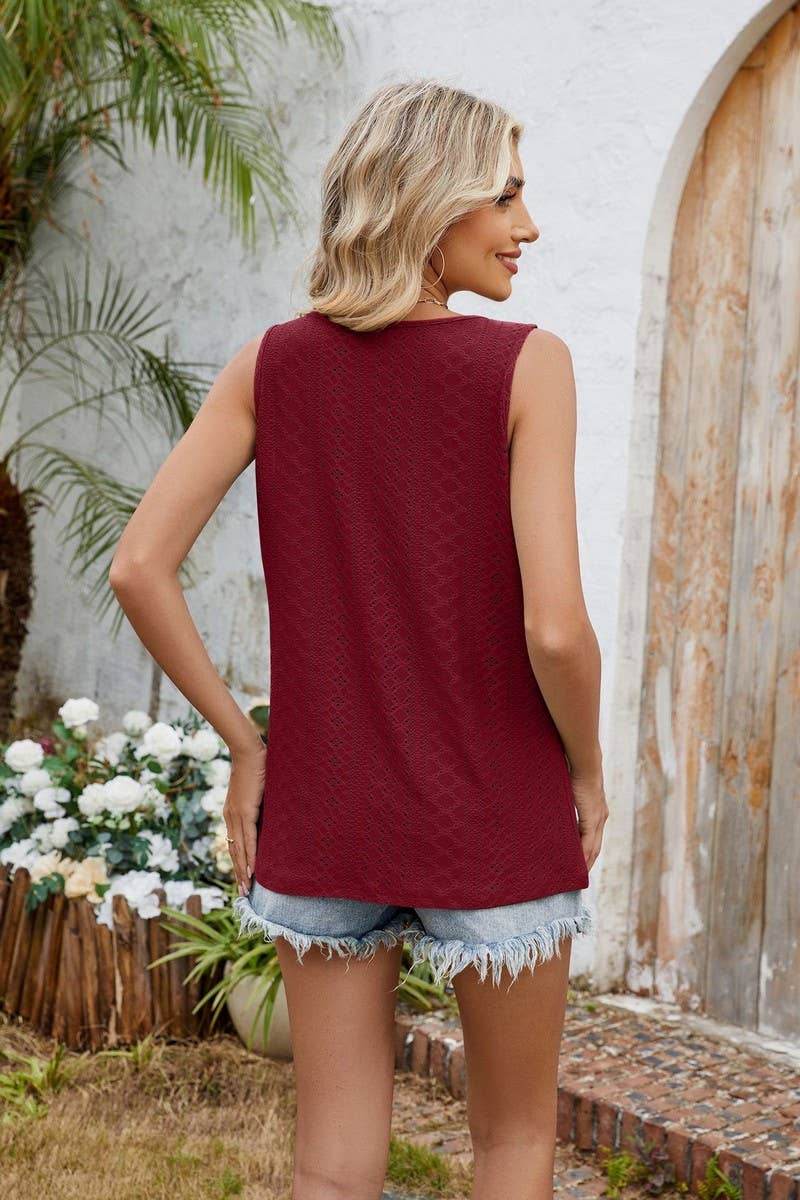 CWTBLSL0679_ROUND NECK CUTOUT PLEATED SLEEVELESS T-SHIRT TOP