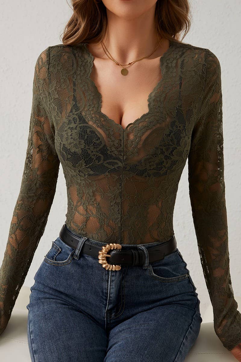 CWTBLL3461_V-NECK SINGLE LAYER FLORAL LACE BOTTOMING TOP