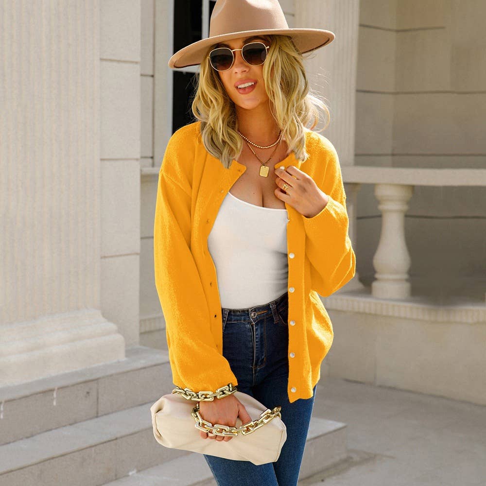 CREW-NECK STYLE BUTTON-KNIT SOLID COLOR CARDIGAN