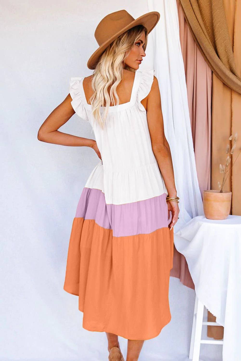 Bohemian-style two-tone square neck halter dress