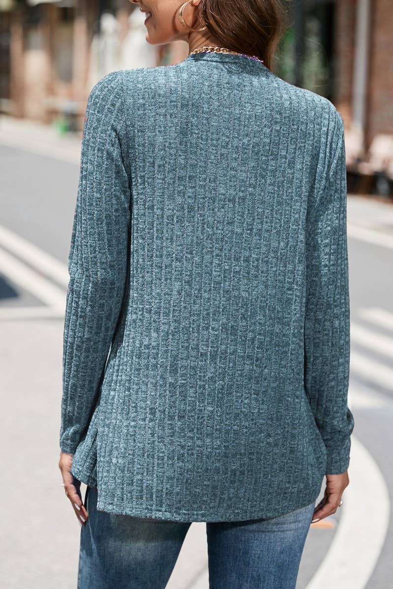 CWTBLL1630_RIBBED CREW NECK BUTTON-DOWN TOP