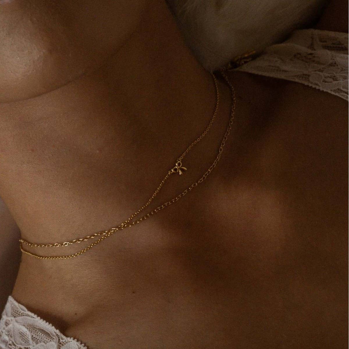 Simple Mini Bow Necklace for Women_CWMM5341