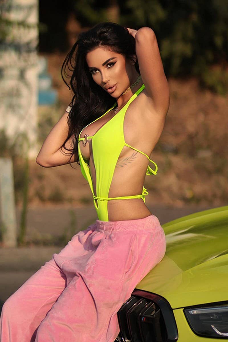 CWSBS0206_STRAPPY CUTOUT LACE-UP SEXY BODYSUIT TOP