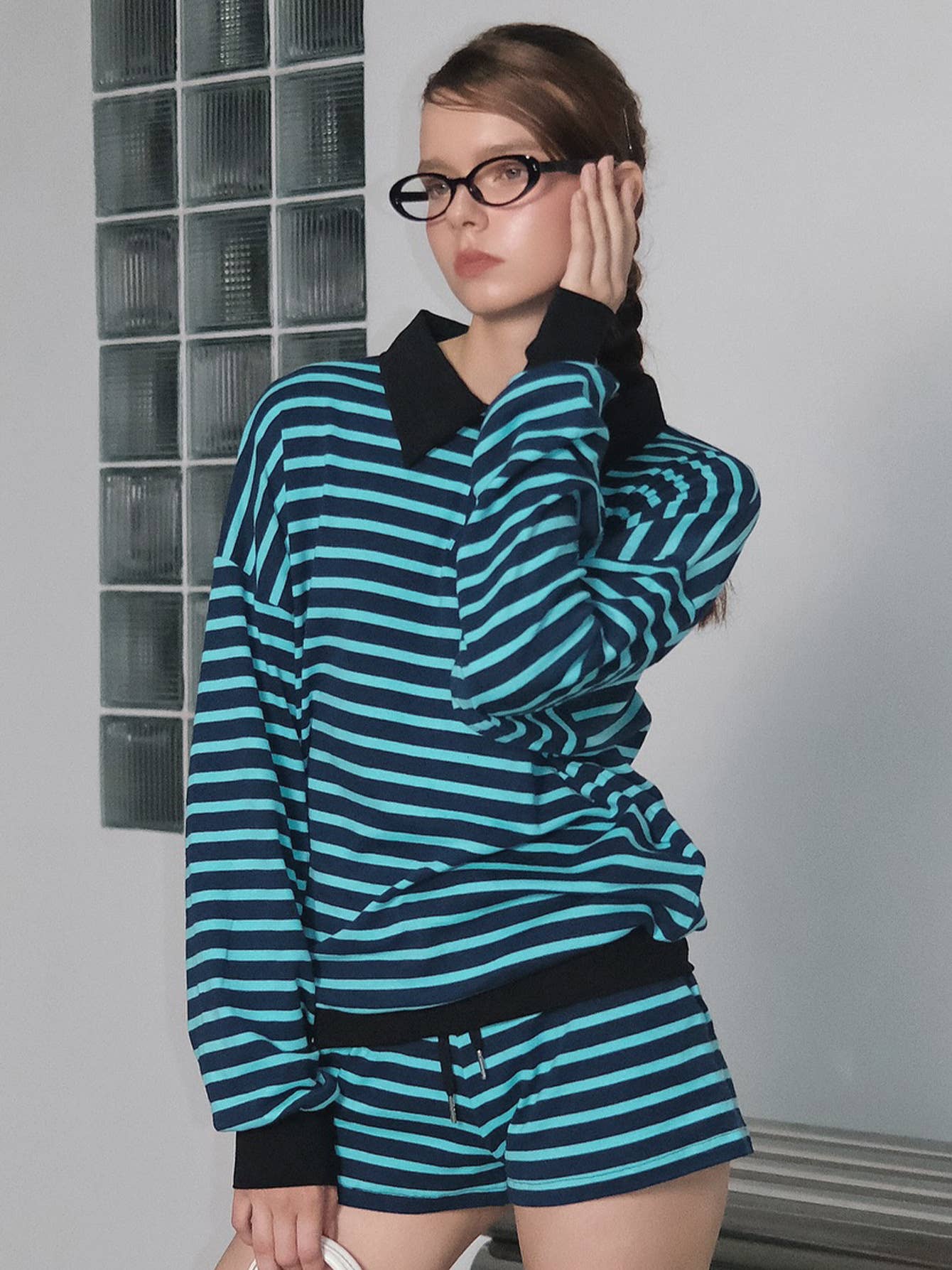 CASUAL SLIMMING FASHION COLOR STRIPED HOODIE