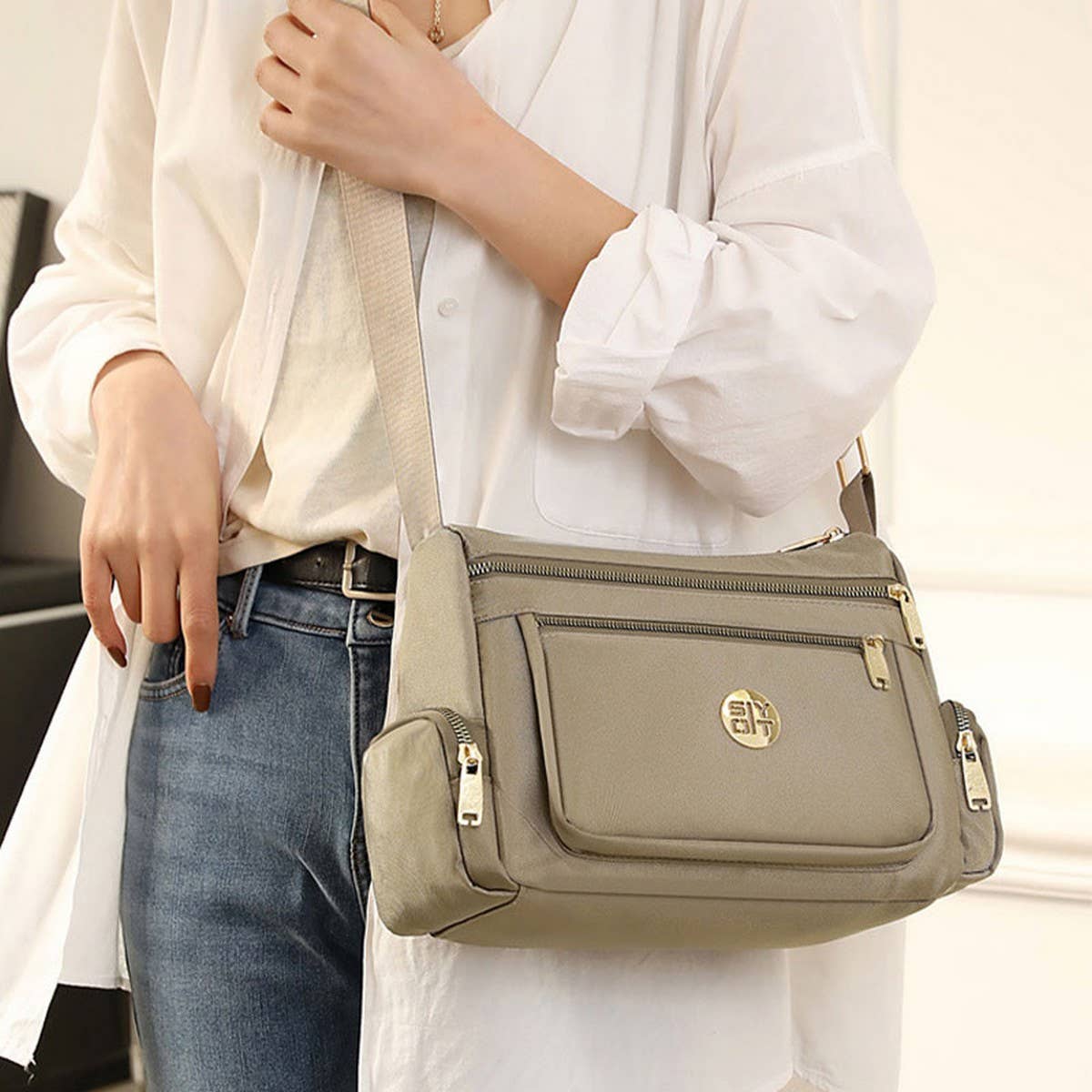 LARGE CAPACITY WOMEN'S SHOULDER MESSENGER BAG_CWAB3489