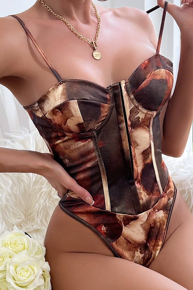 CWSBS0192_PRINTED BACKLESS BUTTONED UNDERWIRED BODYSUIT