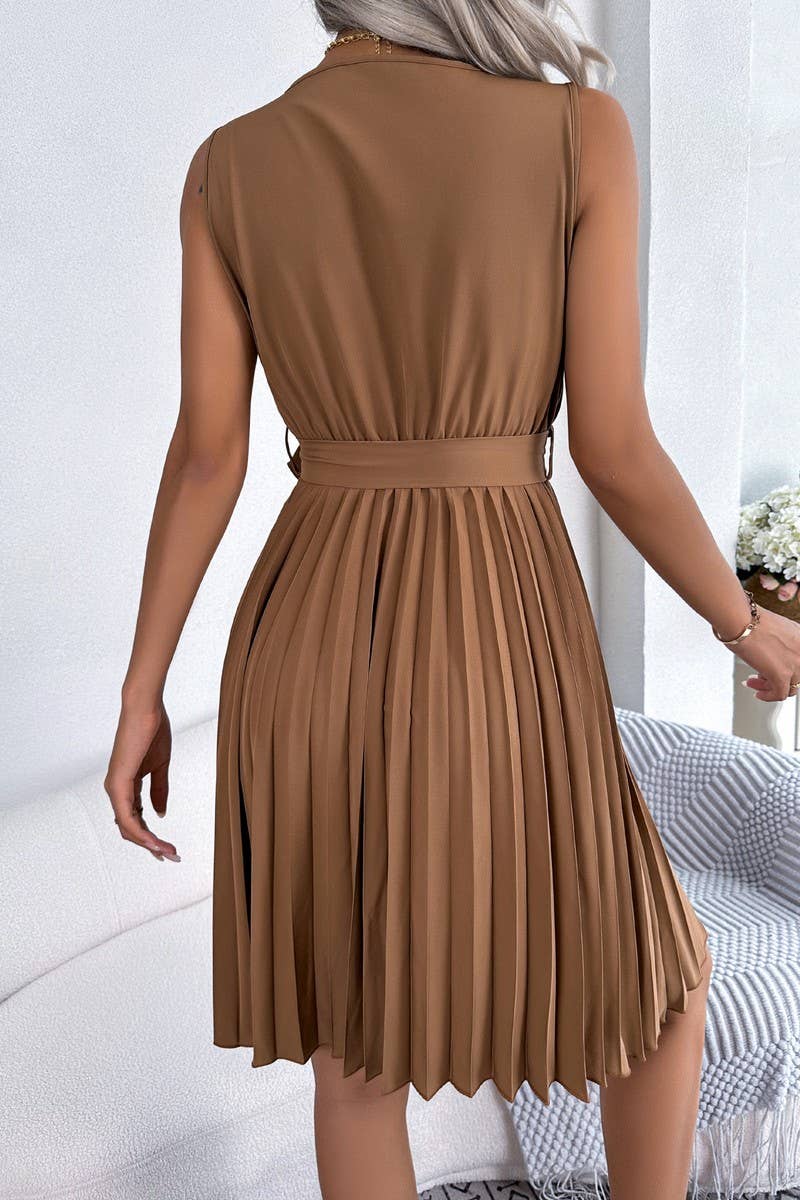 CROSS V NECK SLEEVELESS WAIST PLEAT DRESS_CWDSD2529