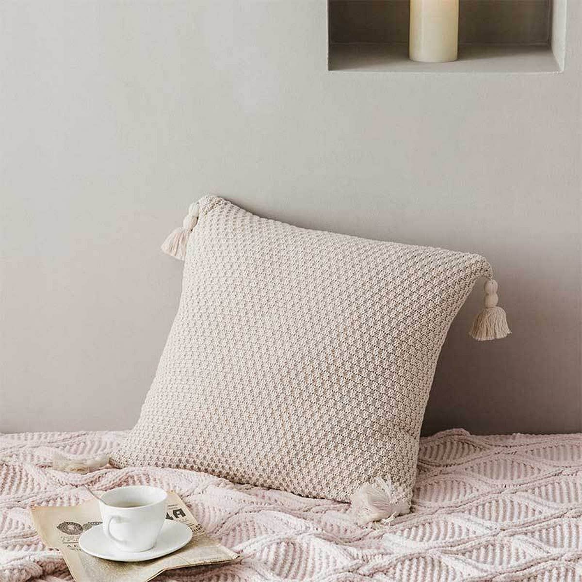 SIMPLE HANDMADE FOUR-CORNER TASSEL THROW PILLOW_CWMM2382