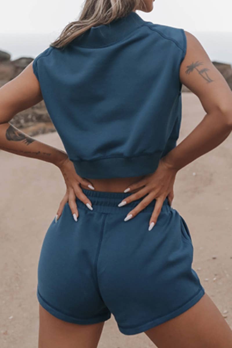 CWSS0522_CREW NECK SLEEVELESS TOP AND SHORTS SUIT