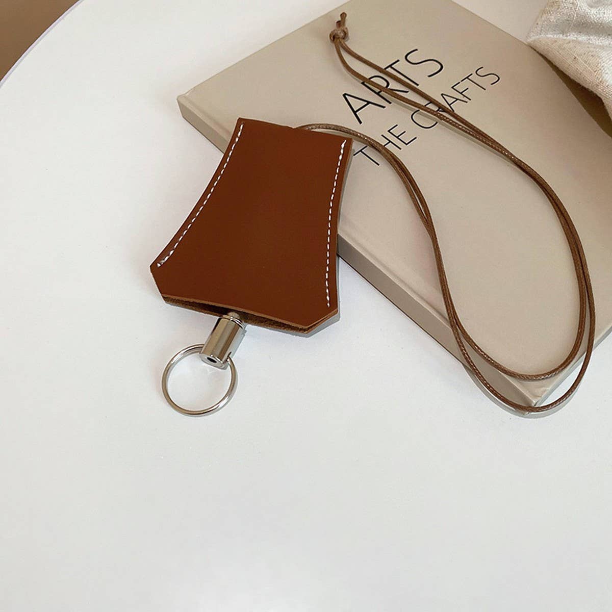 GEOMETRIC HANGING NECK TEMPERAMENT BAG NECKLACE