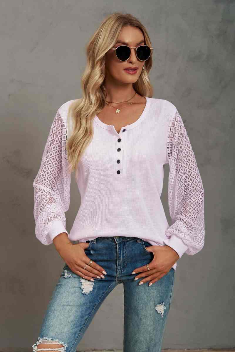 CWTBLL2846_V-NECK BUTTON-LACE PATCHWORK LONG-SLEEVED TOP