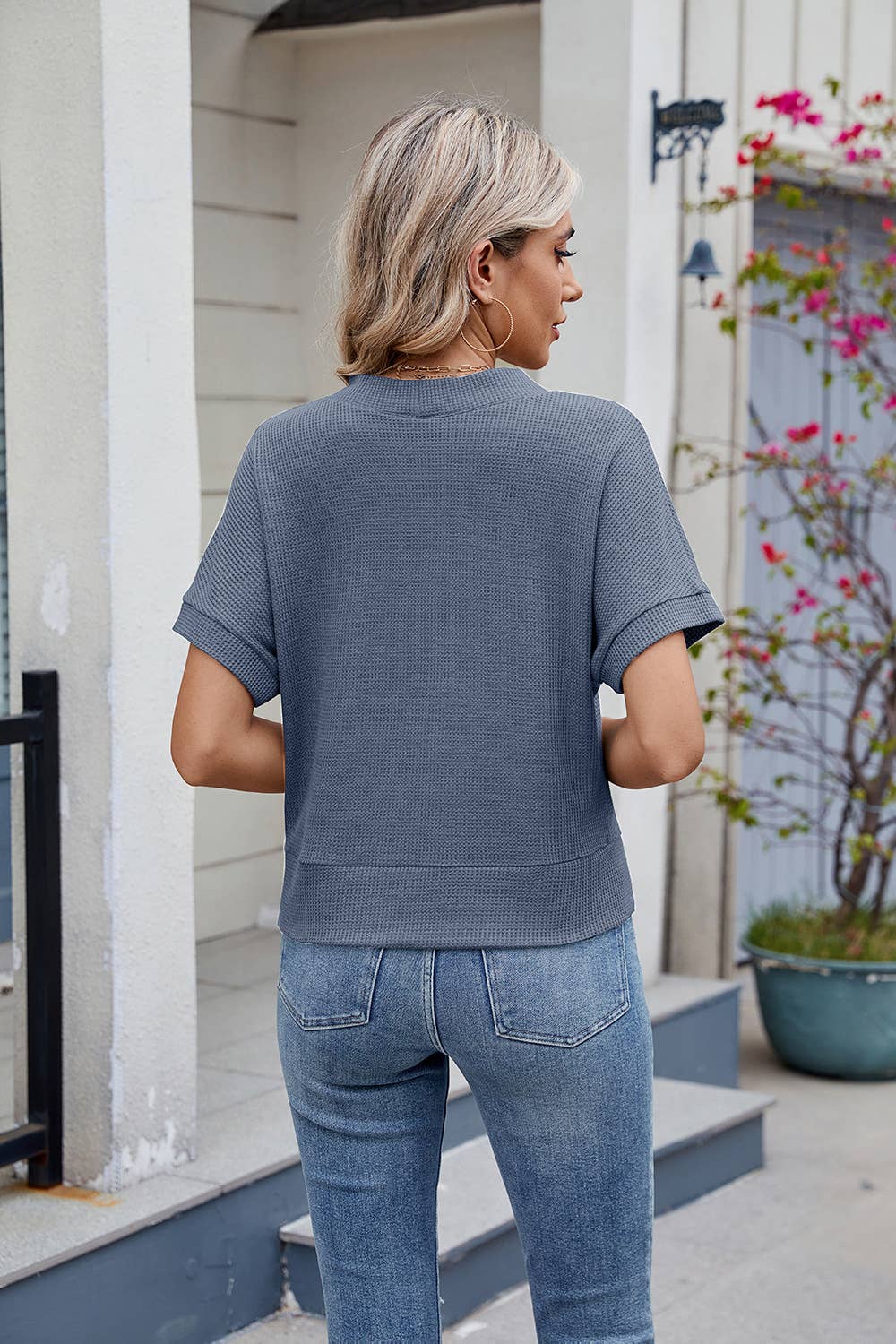 Casual V-neck knitted short-sleeved cardigan