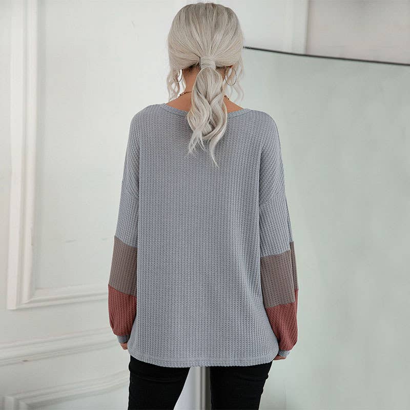 COLOR MATCHING LONG SLEEVE V-NECK SWEATER