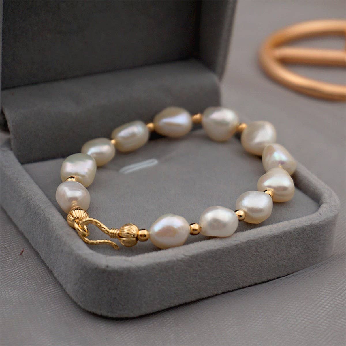 BAROQUE SHAPED FRESHWATER PEARL NECKLACE SET_CWAJE1666