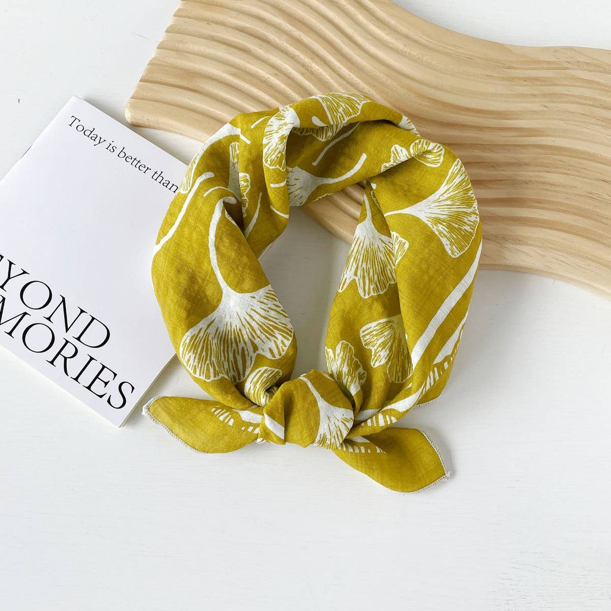 EUROPEAN AND AMERICAN VERSATILE PRINTED HEADSCARF_CWASC0811