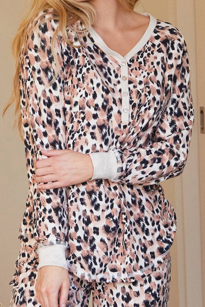 CWSPJ033_COZY LONG SLEEVE HENLEY NECK PAJAMA SET