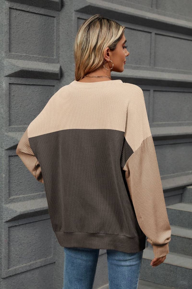 CWTBLL1885_FALL CREW NECK LONG SLEEVE COLOR CONTRAST TOP