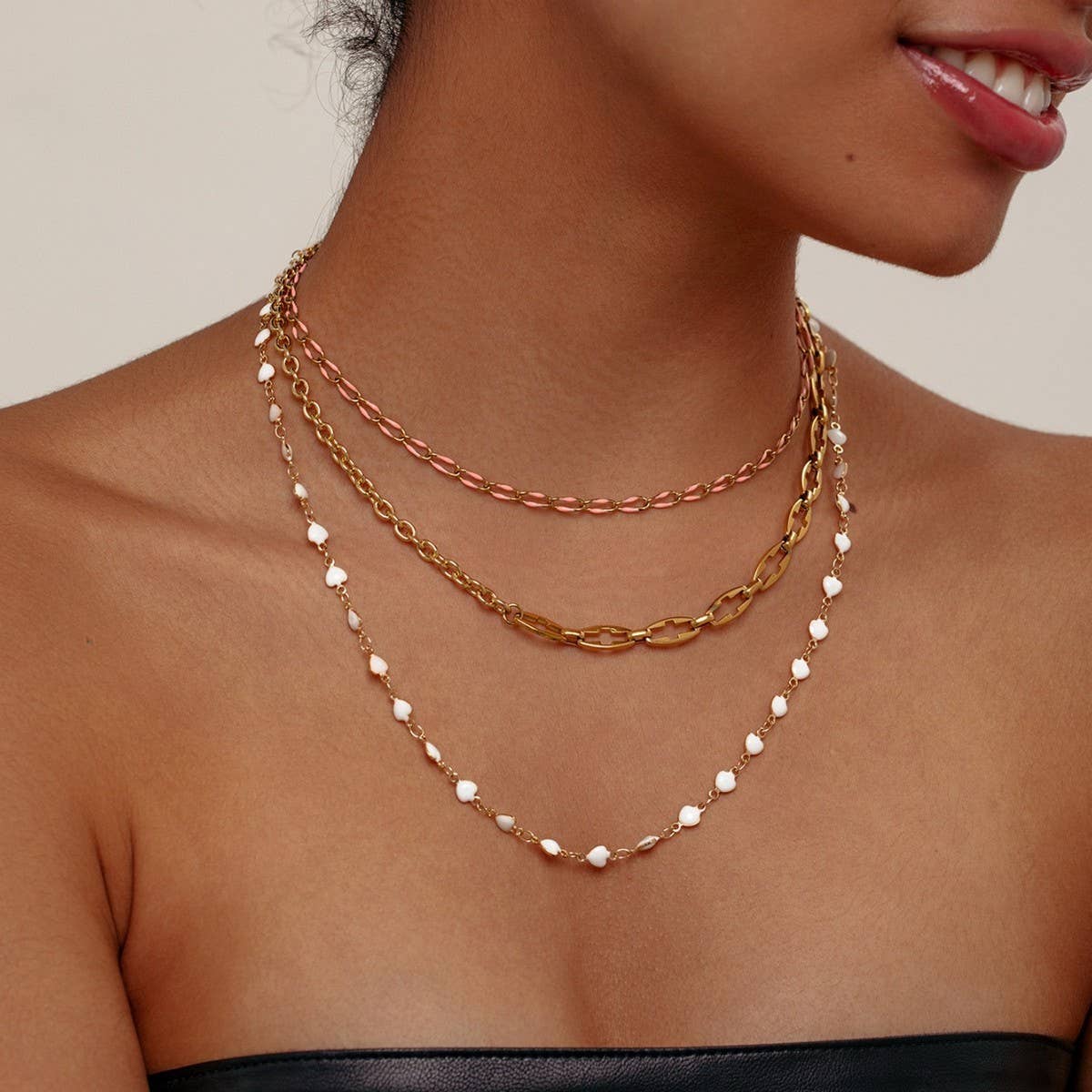 STAINLESS STEEL GOLD-PLATED CLAVICLE NECKLACE_CWMM3676