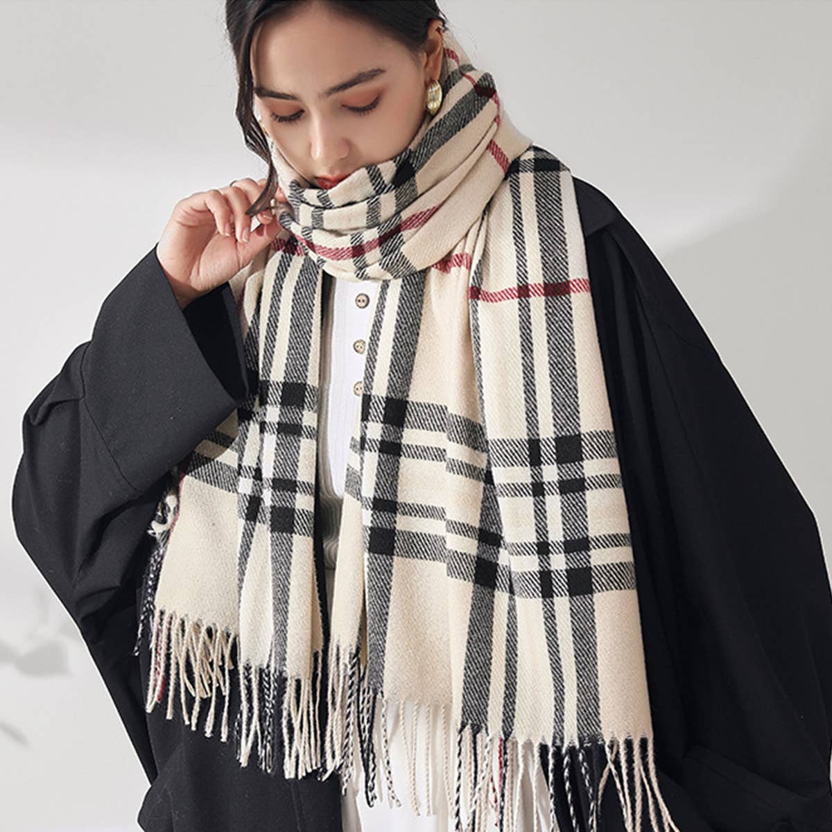 Plaid Faux Cashmere Scarf - Sweet Mid-Length Wrap_CWASC0190