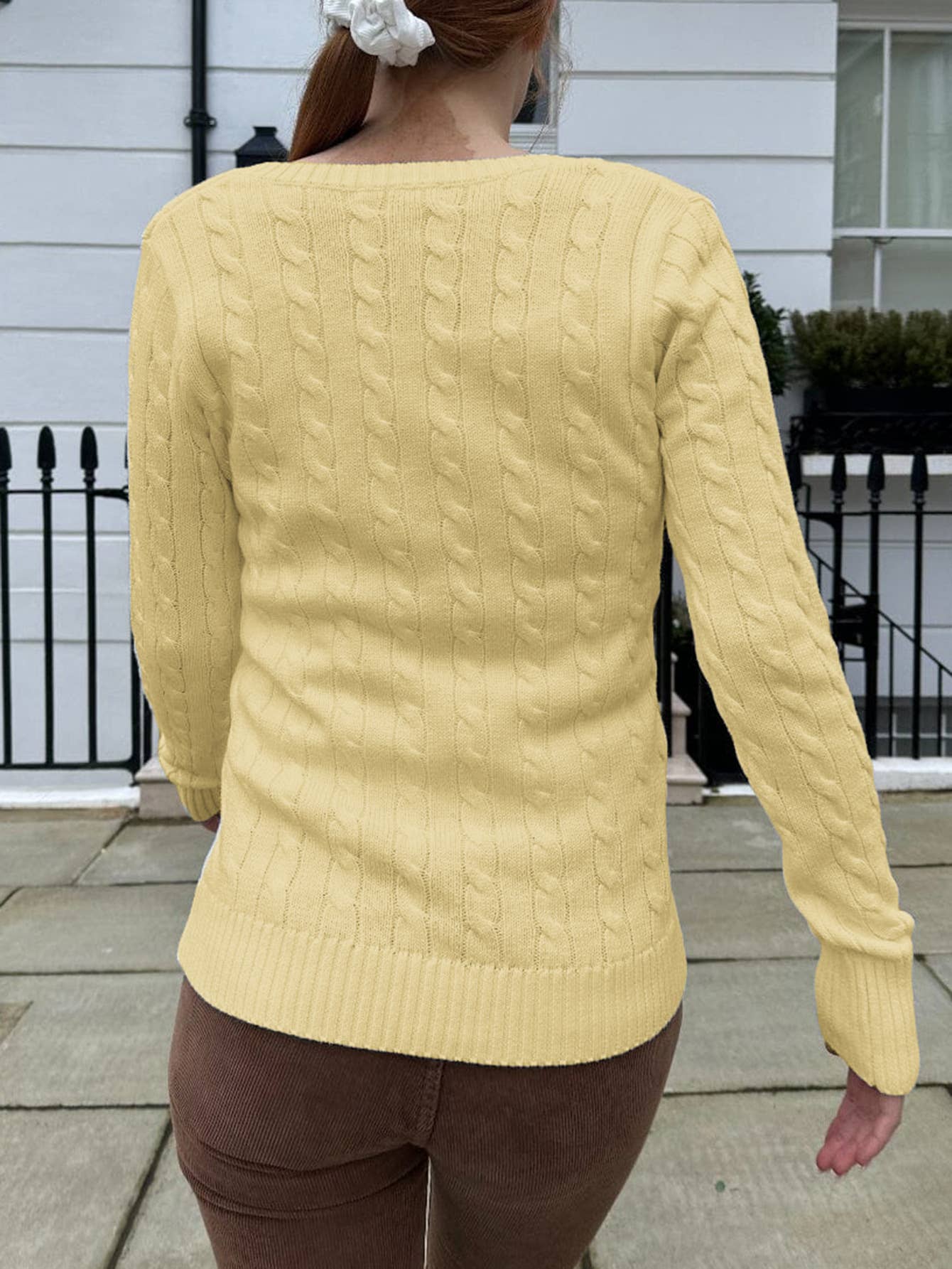 Casual simple long-sleeved V-neck woolen Sweater