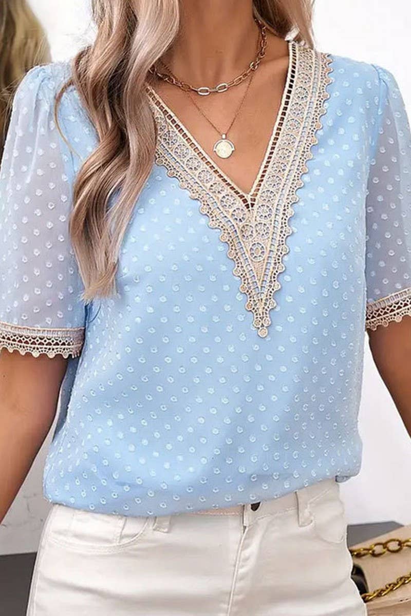 CWTTS1400_SUMMER V-NECK COMMUTER LACE POLKA DOT TOP