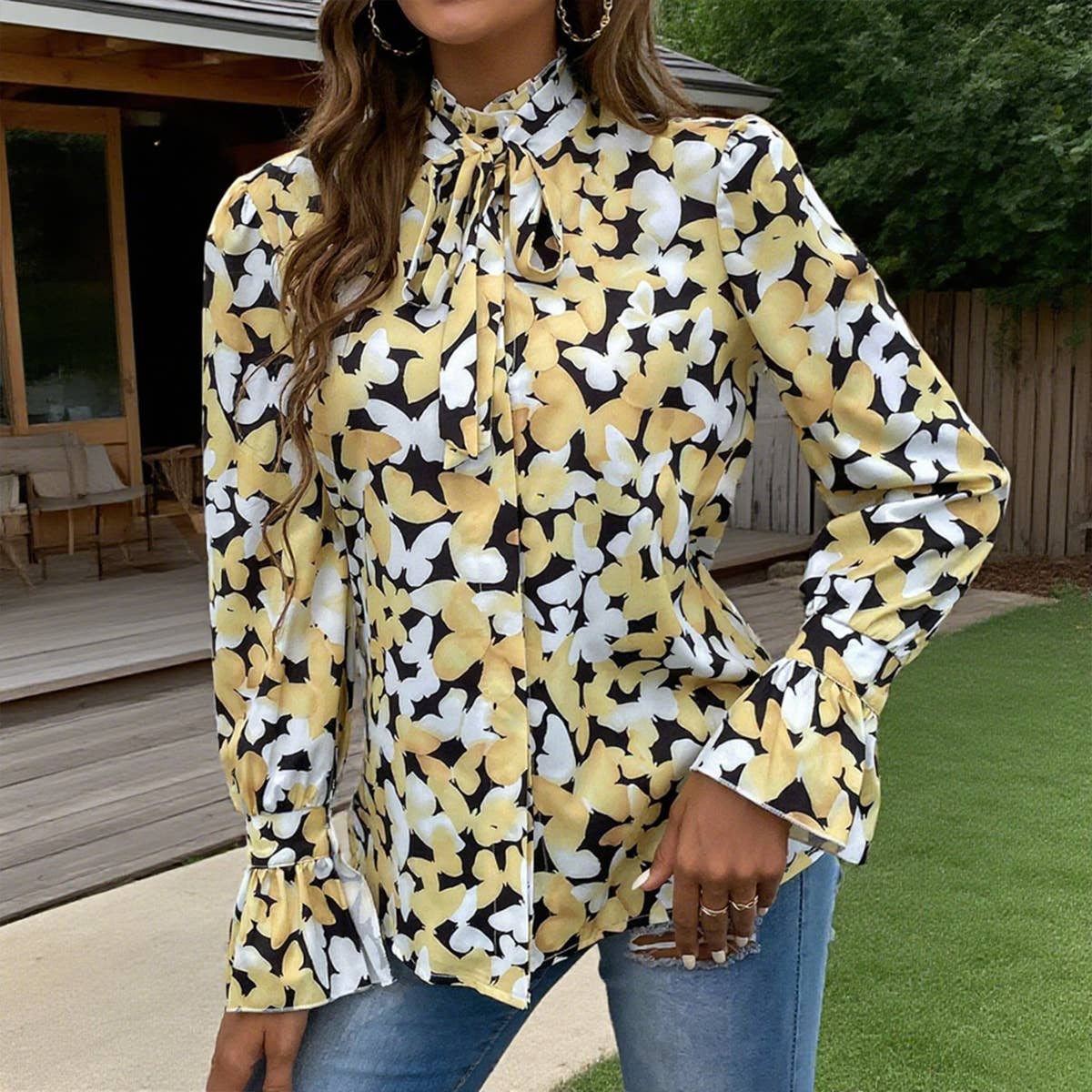 Butterfly print stand-up collar lace-up shirt