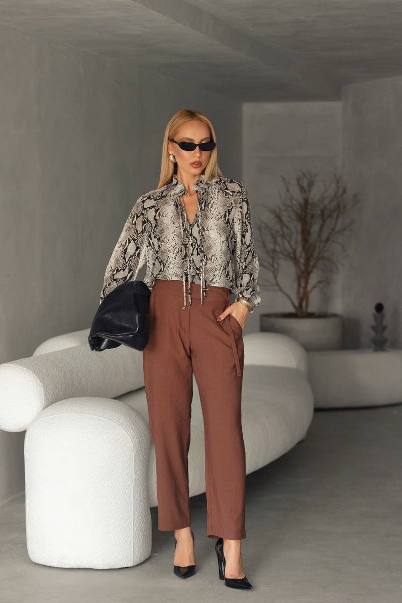 CWTBLL00600_SNAKE PRINT V-NECK RAGLAN SLEEVE CARDIGAN SHIRT