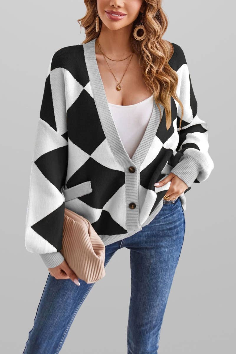 CWOCAL1814_V-NECK LOZENGE LONG SLEEVE CARDIGAN