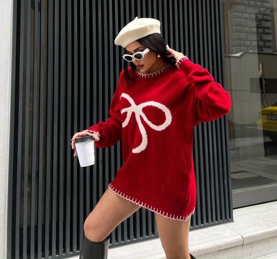 COLOR CONTRAST BOW JACQUARD ROUND NECK SWEATER