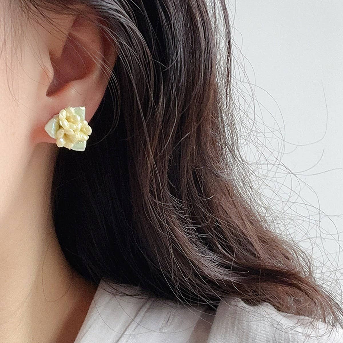 RETRO SWEET FOREST TRIANGLE EARRINGS