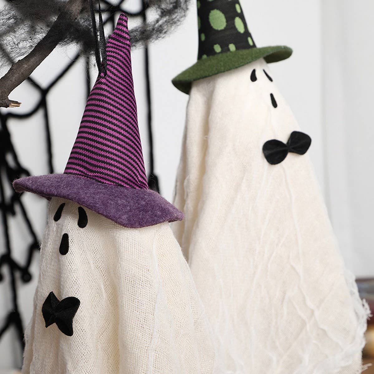 Hanging White Witch Ghost Halloween Prop_CWMM9876