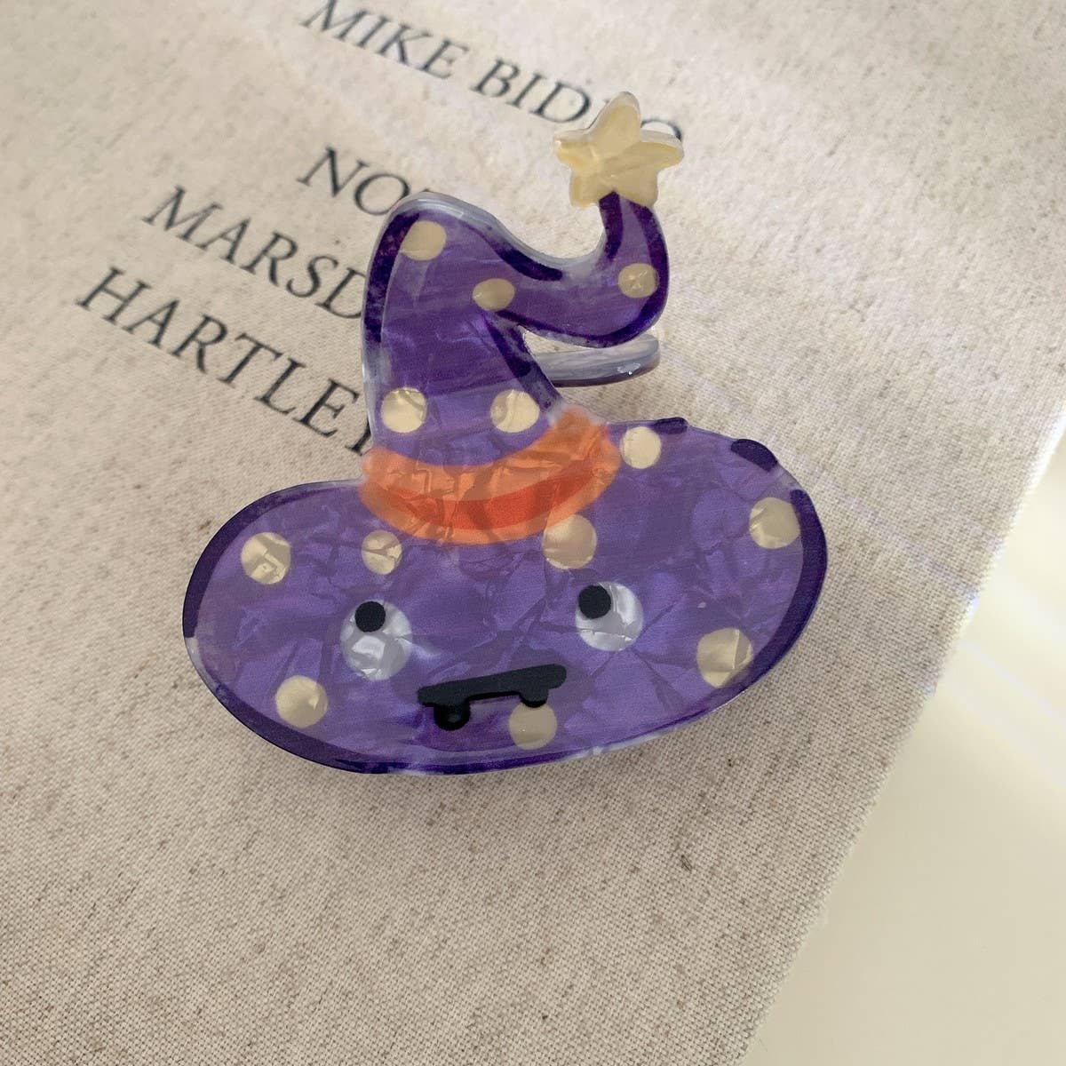 CWAHA07707_HALLOWEEN PUMPKIN CLAW SHARK HAIR CLIP