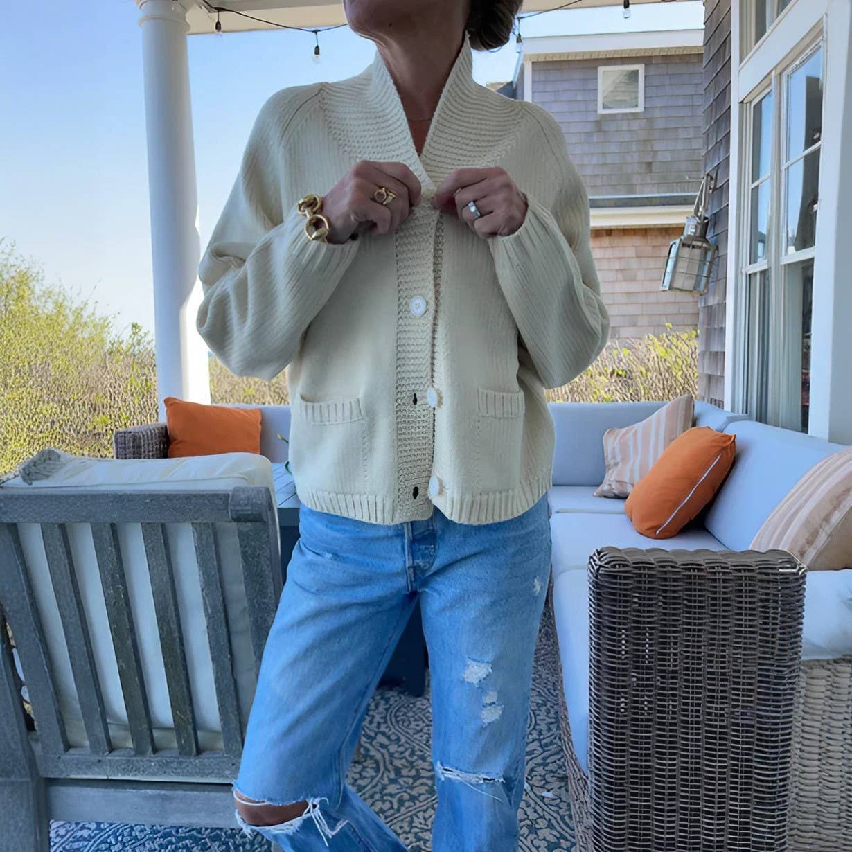 Casual knitted long-sleeved button-down cardigan