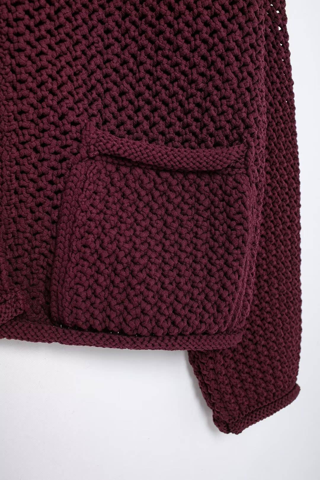 BURGUNDY COARSE NEEDLE KNIT CARDIGAN SWEATER