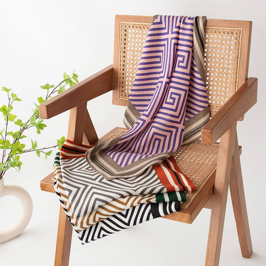 STRIPE PRINT VINTAGE SCARF_CWASC0933