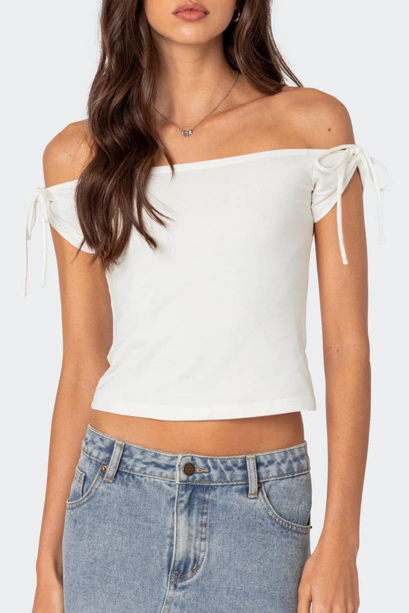 CWTBLSL0931_OFF SHOULDER SLEEVELESS TIE FRONT SEXY TOP