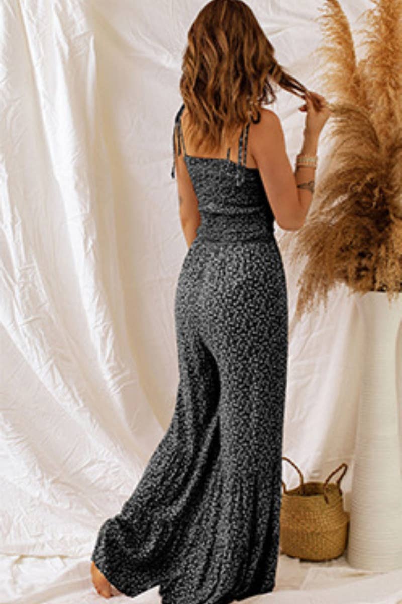 CWSJS1131_FLORAL PRINT JUMPSUIT WITH STRAPLESS HALTER