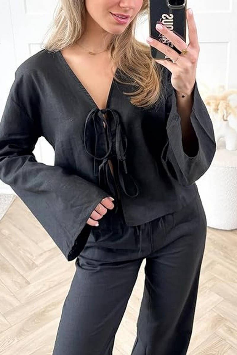 CWTBLL00693_SOLID COLOR DEEP V-NECK FLARED SLEEVE TOP