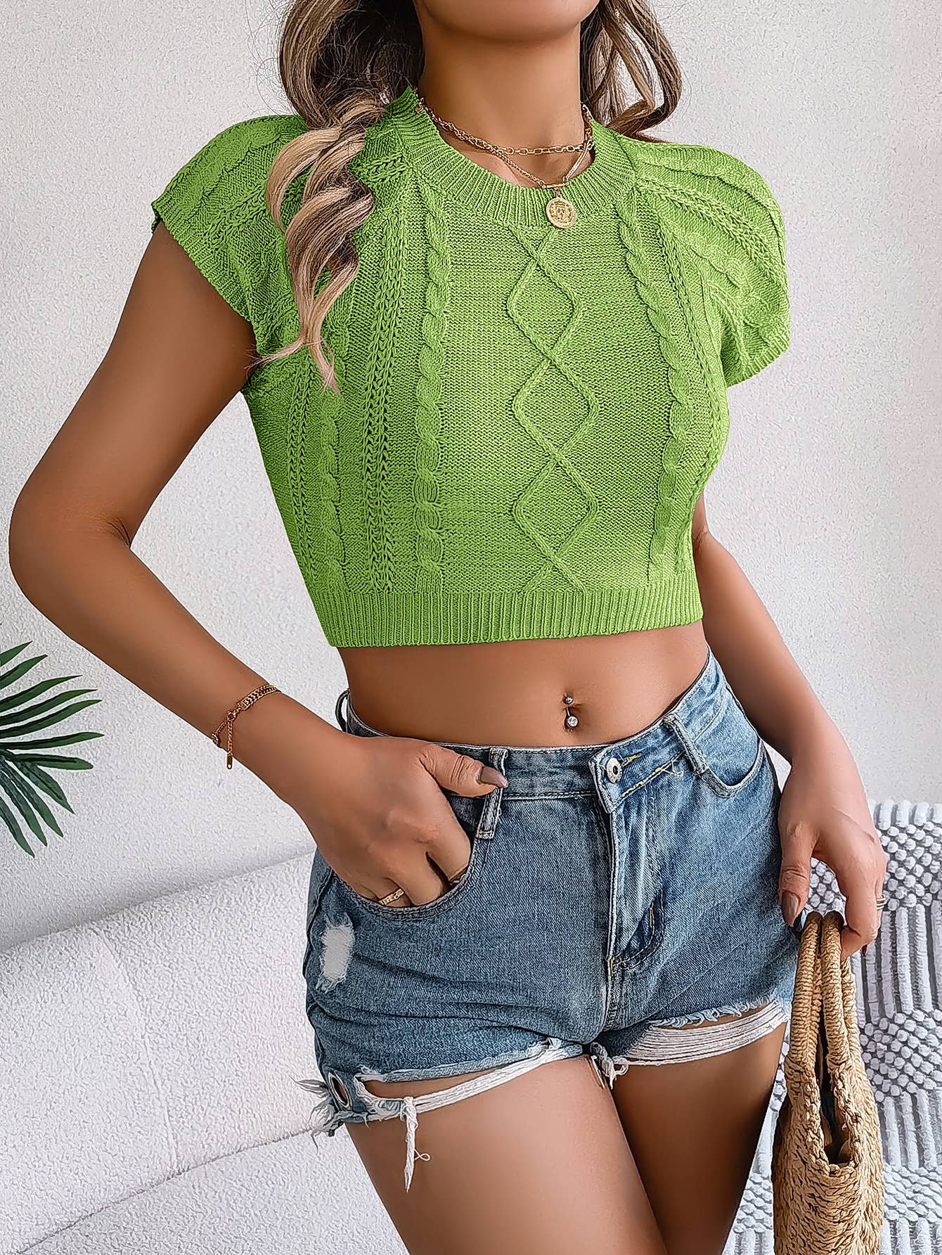 Casual solid color twist crop knitwear
