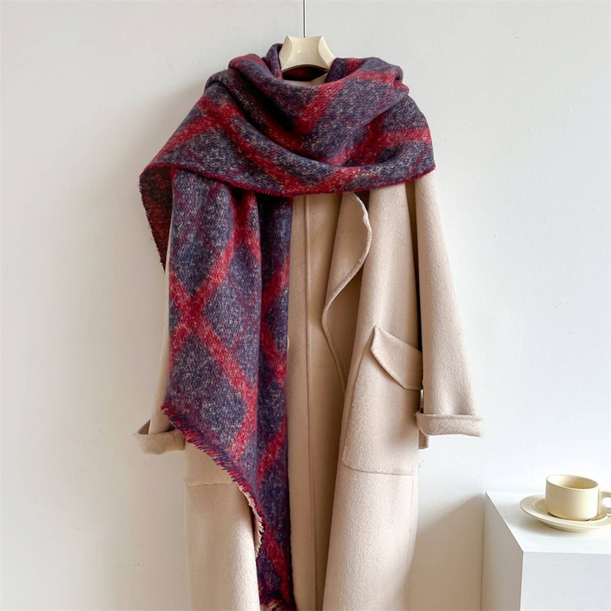 Checkered Circle Yarn Scarf - Winter Long Wrap_CWASC1439