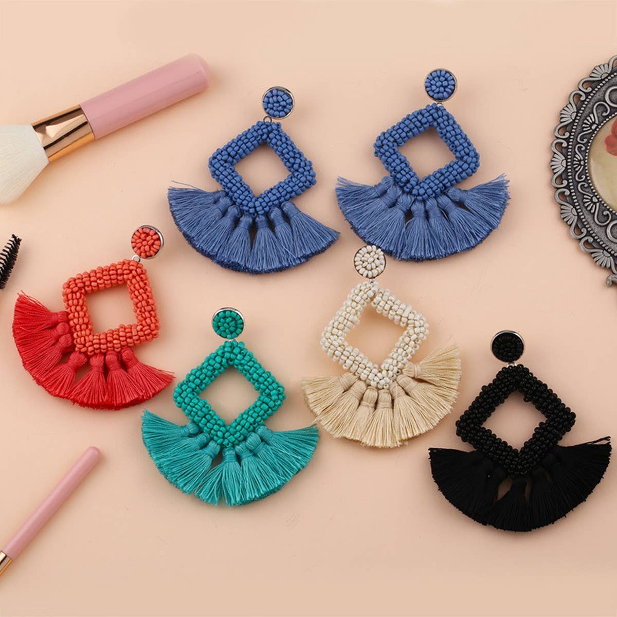 GEOMETRIC DIAMOND SHAPED RICE BEAD TASSEL EARRINGS