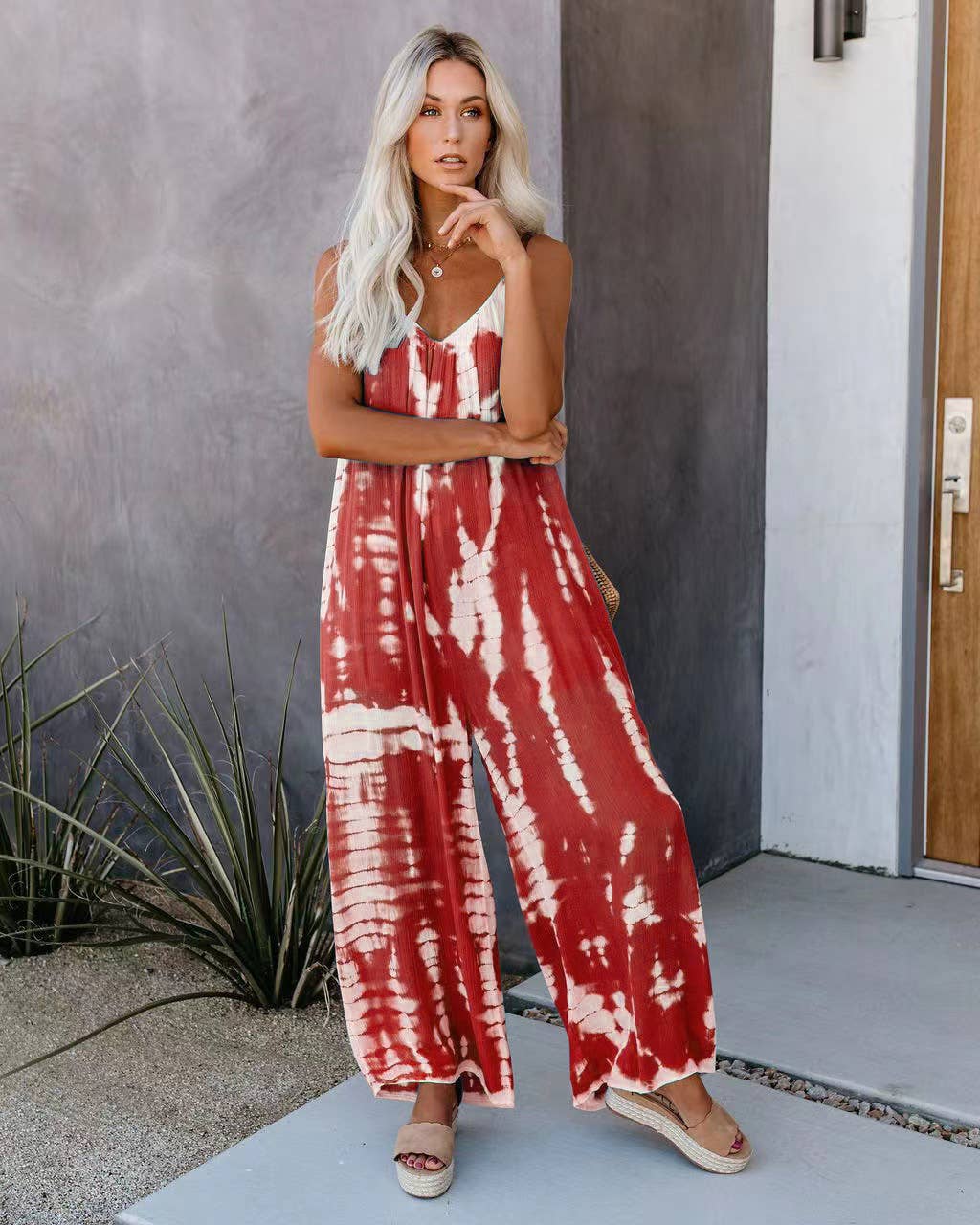 Abstract printed strappy sexy wide-leg jumpsuit