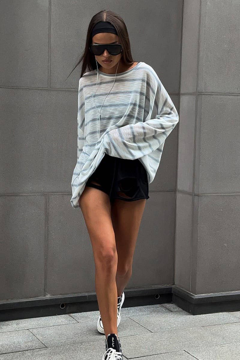 CWTBLL00601_LOOSE CREW NECK STRIPED SEMI-SHEER T-SHIRT