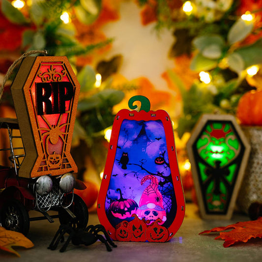 HALLOWEEN PUMPKIN PENDANT WITH LIGHT IN WOODEN BOX