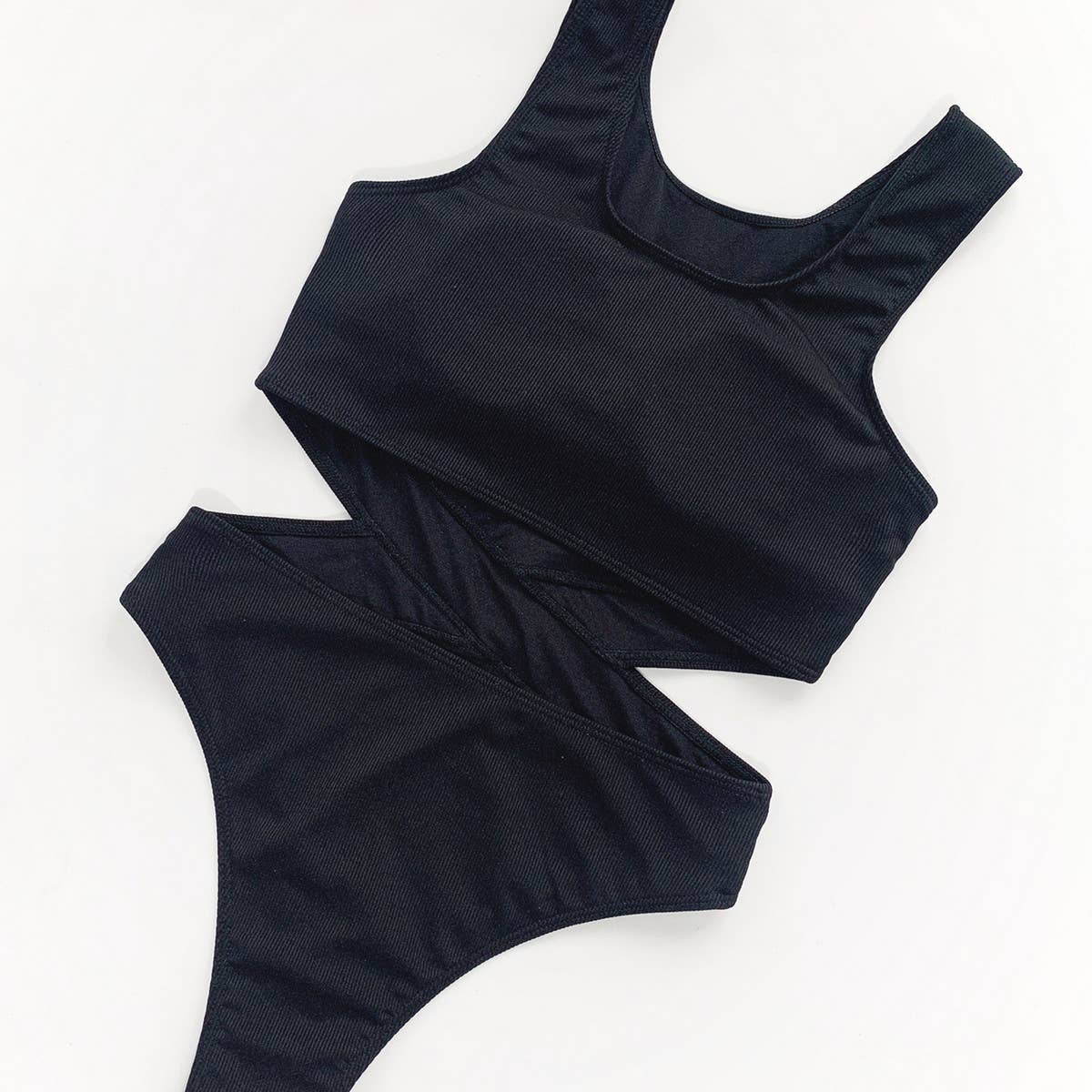 WOMEN SOLID COLOR SLIM ONE-PIECE SWIMSUIT