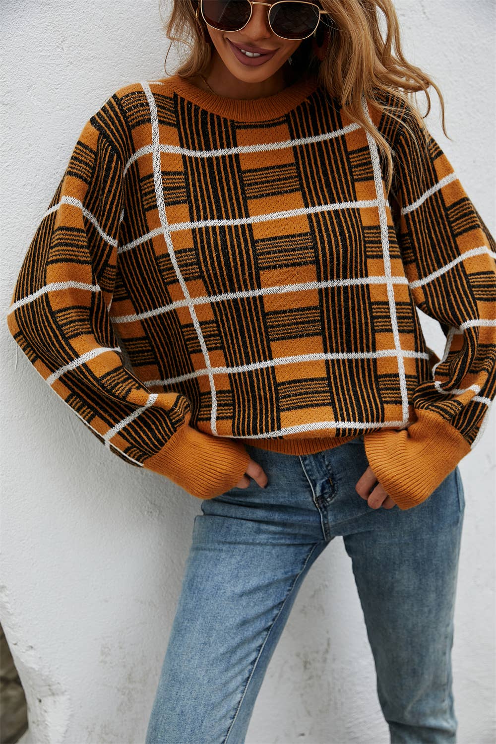 Crew-neck plaid pullover long-sleeved sweater