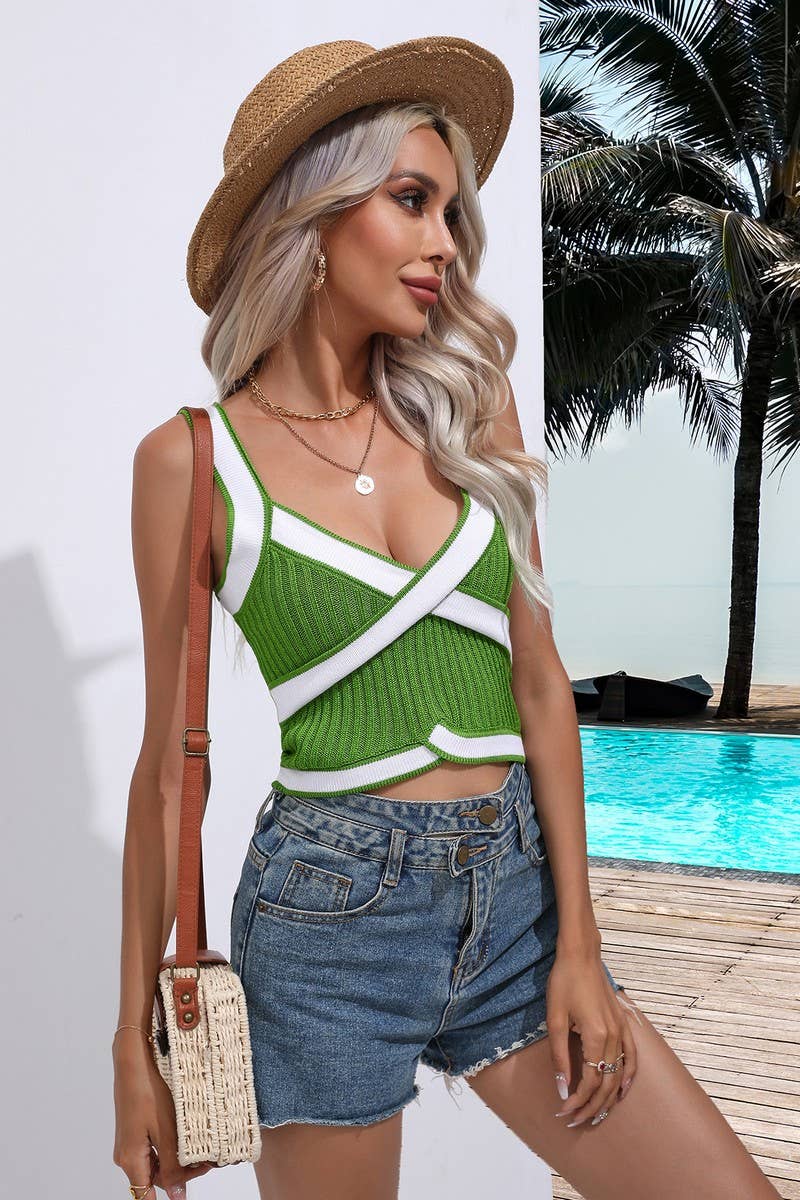 CWOSWSL0086_Sleeveless Contrast Tape Detailed Top Sweater