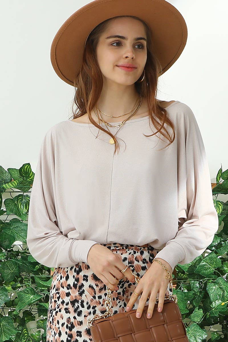 CWTTL1506_ROUND NECK BATWING SLEEVE TOP