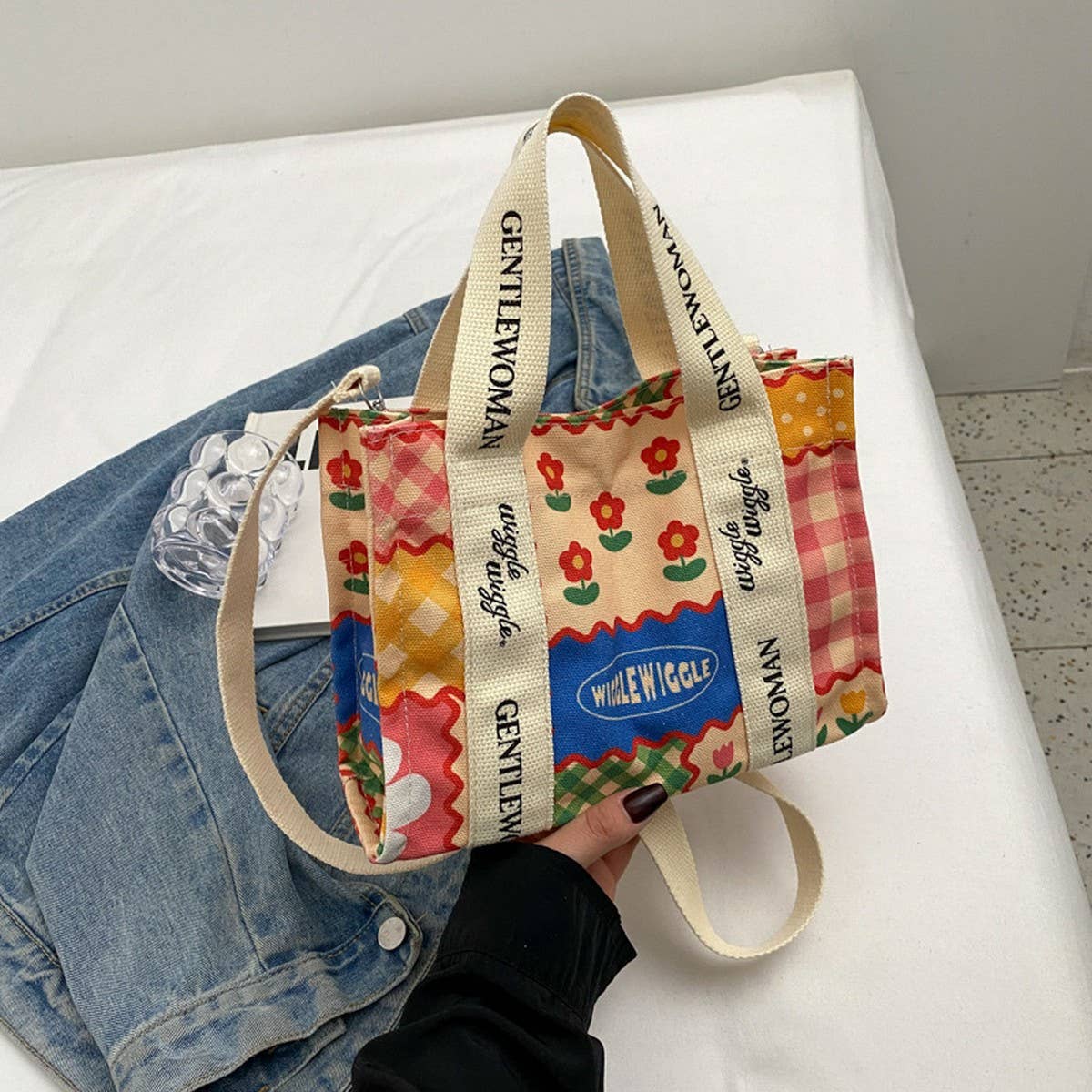 CUTE BEAR COLORFUL LETTER PRINT CANVAS BAG_CWAB2684
